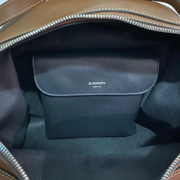 Burberry Medium Leather Cube Bag - Picture 5 of 6